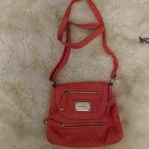 Coral crossbody